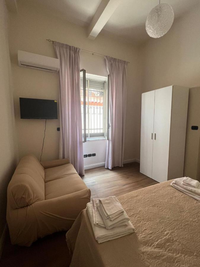 Apartamento Reggioduomo Reggio Calabria Exterior foto